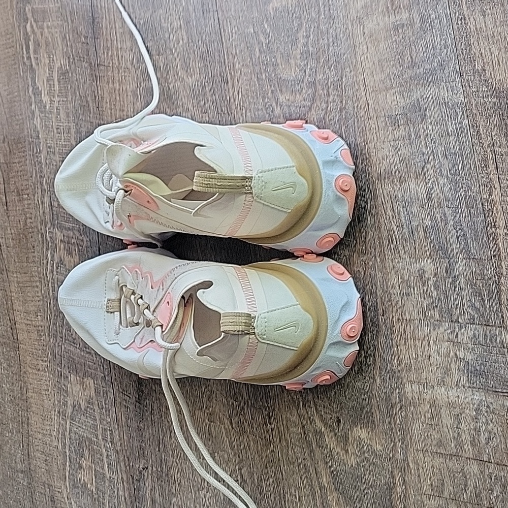 Nike React Size 9 - image 3